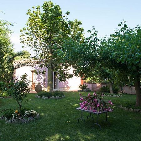 Ai Cipressi Bed and Breakfast Salemi Exteriör bild